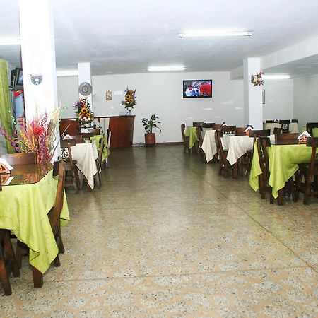 Hotel Normandia Medellin Exterior photo